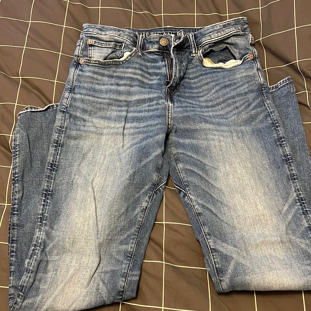 American eagle men’s jeans
